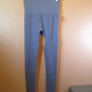 High-Waisted Blue Leggings